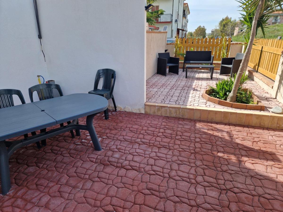 Nina'S House 1 A 300 Metri Dal Mare Apartment Santa Caterina Dello Ionio Marina Exterior photo